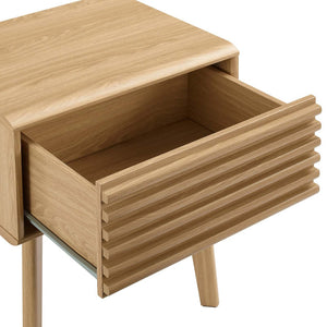 Render Mid-Century Modern Nightstand/End Table in Oak @taylorraydesign